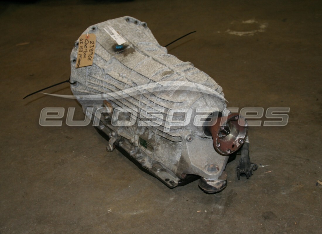 UTILISÉ Maserati TRANSMISSION AUTOMATIQUE COMPLÈTE . NUMÉRO DE PIÈCE 238966 (1)