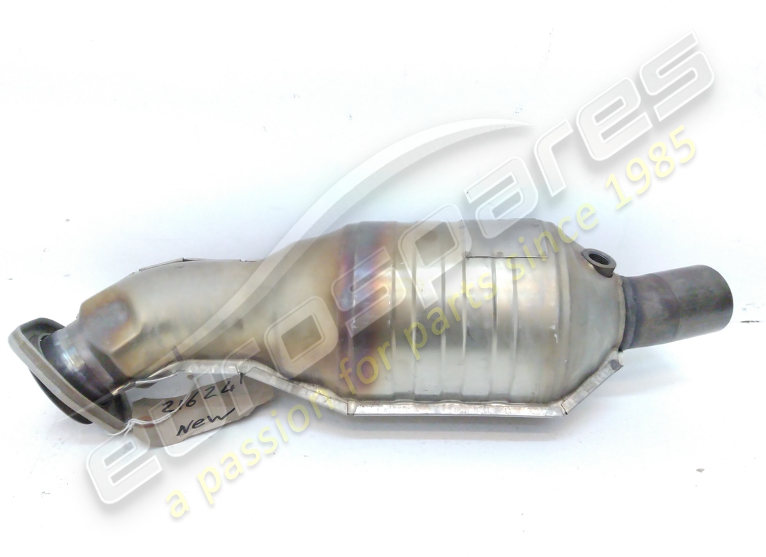 NOUVEAU CATALYSEUR RH Ferrari . NUMÉRO DE PIÈCE 216241 (1)