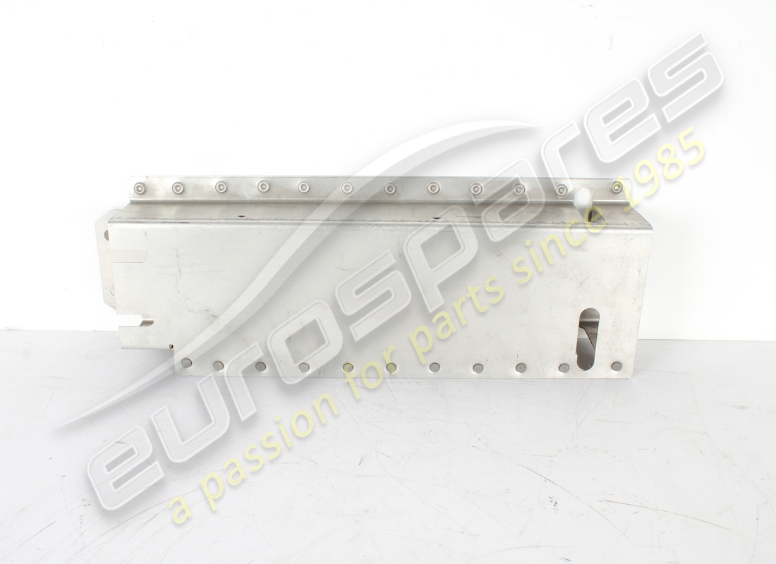nouveau support rh ferrari. numéro de pièce 218306 (1)