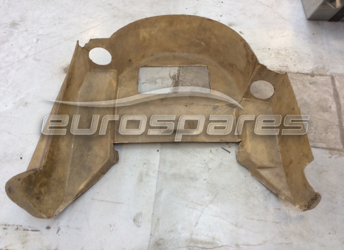 nouveau carter de roue de secours ferrari. numéro de pièce 20249603 (1)