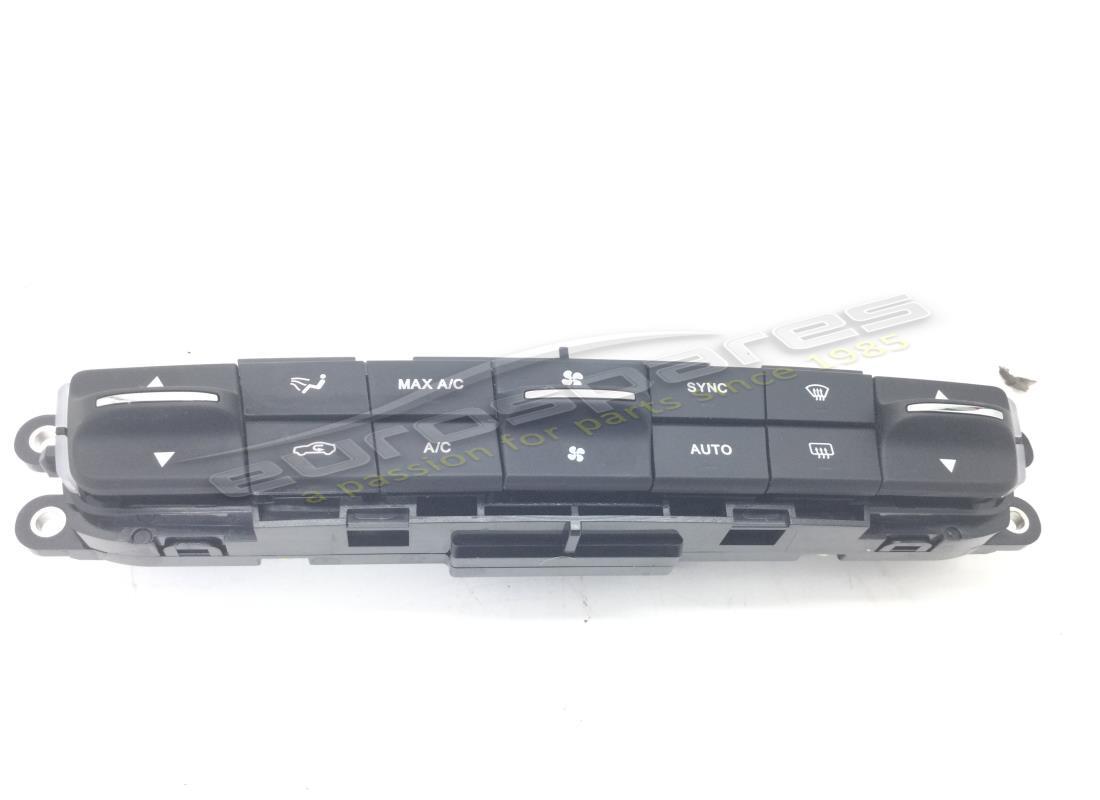 utilisé maserati commande de climatisation avant. numéro de pièce 670074920 (1)