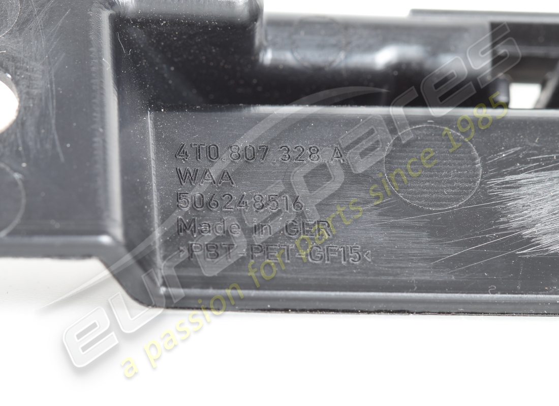 NOUVEAU RENFORT LAMBORGHINI. NUMÉRO DE PIÈCE 4T0807328A (6) nouveau renfort lamborghini. numéro de pièce 4t0807328a (6)