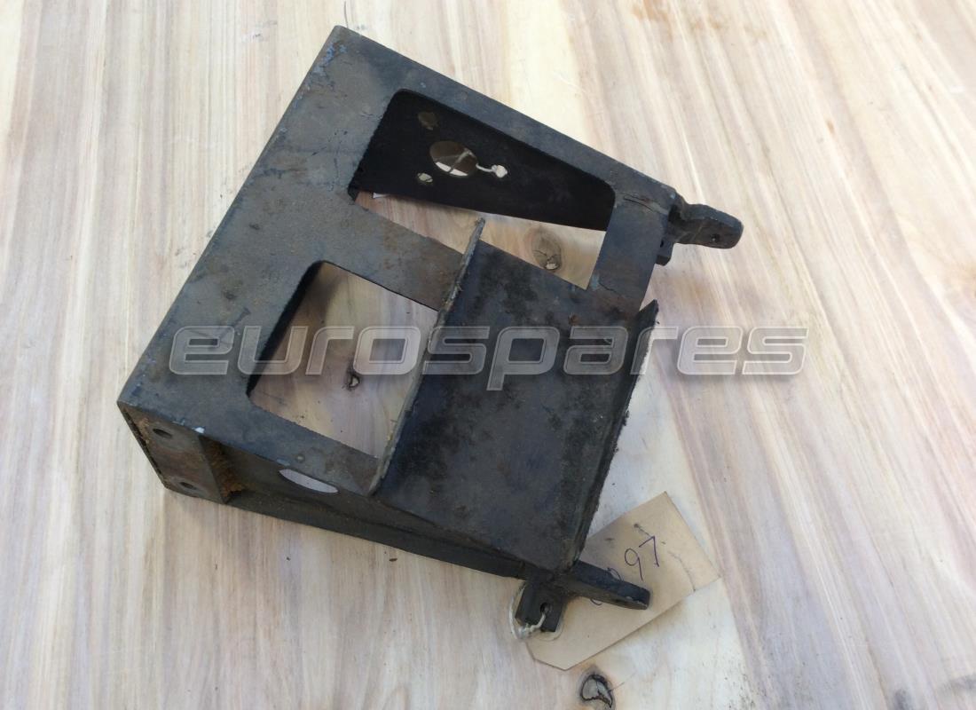 UTILISÉ Ferrari SUPPORT DE LAMPE FRONTALE DROITE. NUMÉRO DE PIÈCE 50085000 (1)