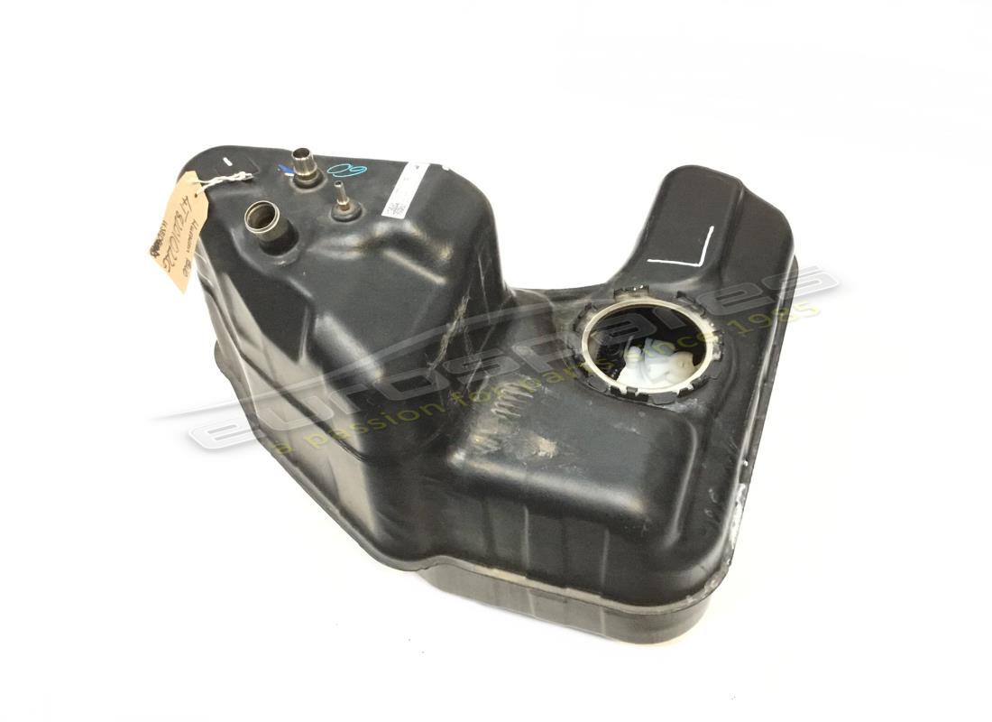 RÉSERVOIR DE CARBURANT Lamborghini UTILISÉ AVEC ACCESSOIRES. NUMÉRO DE PIÈCE 4T8201022G (1)