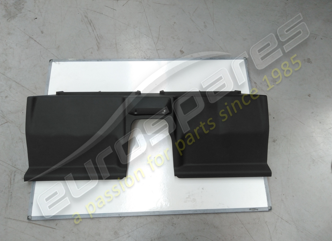 DOUBLURE Lamborghini D'OCCASION, PANNEAU ARRIÈRE T. RANGEMENT PAROI ARRIÈRE. NUMÉRO DE PIÈCE 4T0868571M (1)