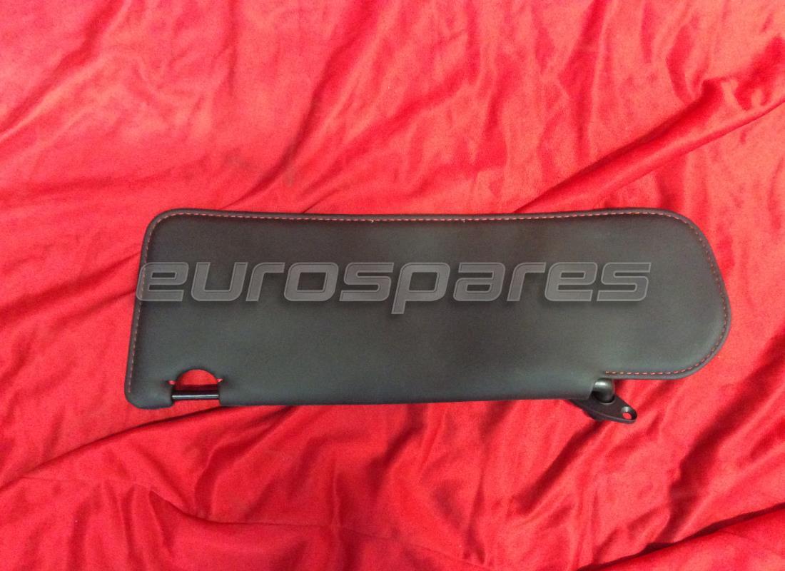 UTILISÉ Ferrari PARE-SOLEIL DROIT. NUMÉRO DE PIÈCE 830926.. (1)