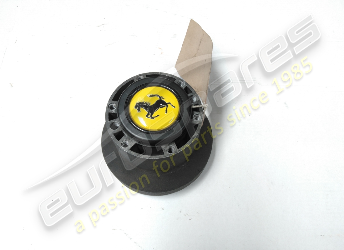 utilisé ferrari moyeu de volant. numéro de pièce 107484a (2)