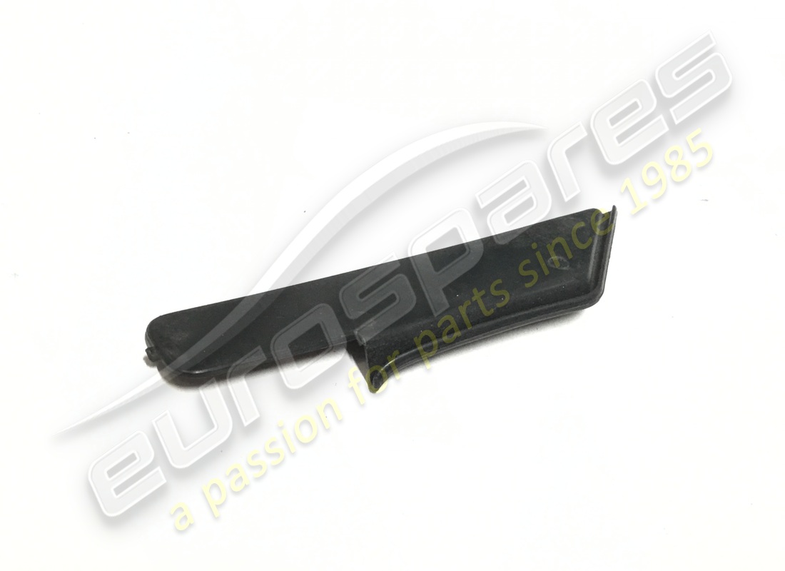 nouvel onglet en plastique maserati. numéro de pièce 327720319 (1)