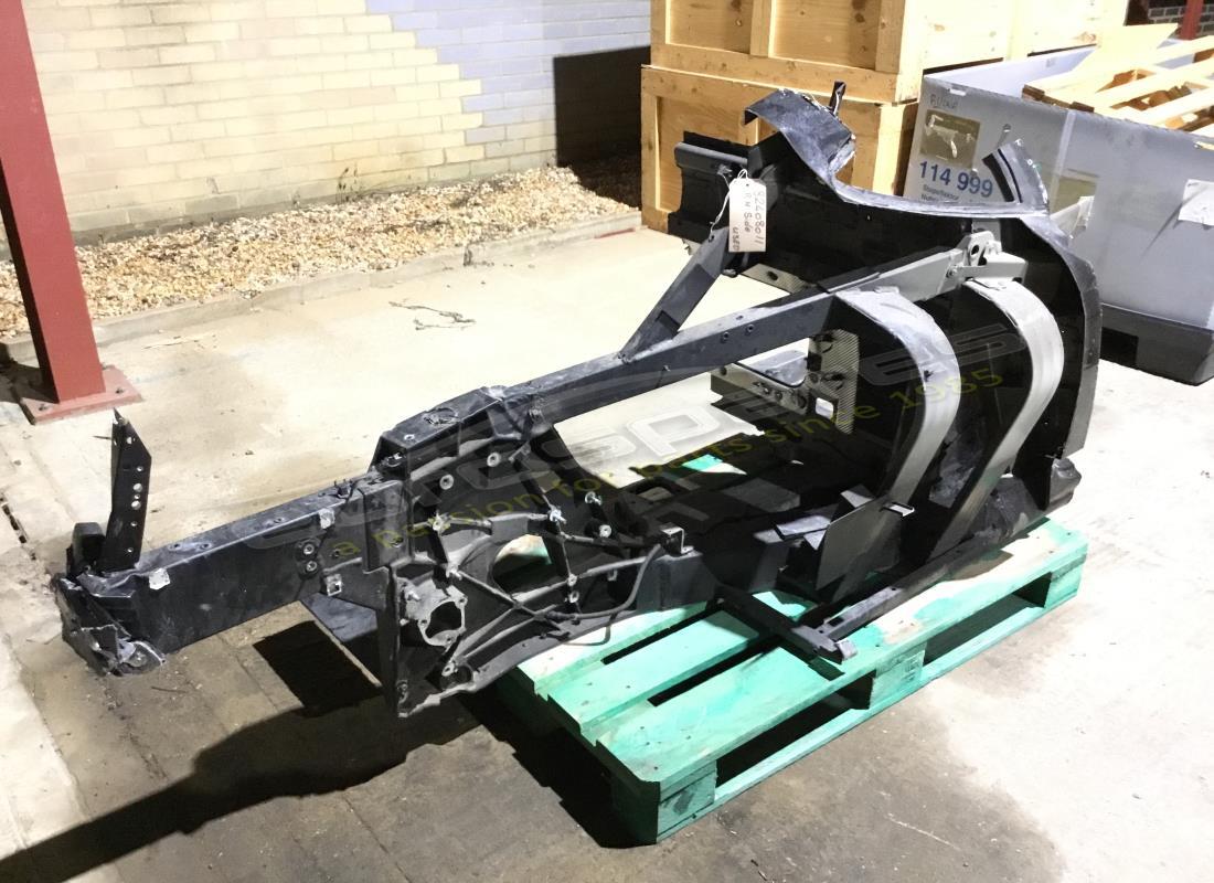 utilisé ferrari cadre arrière droit. numéro de pièce 82408011 (1)