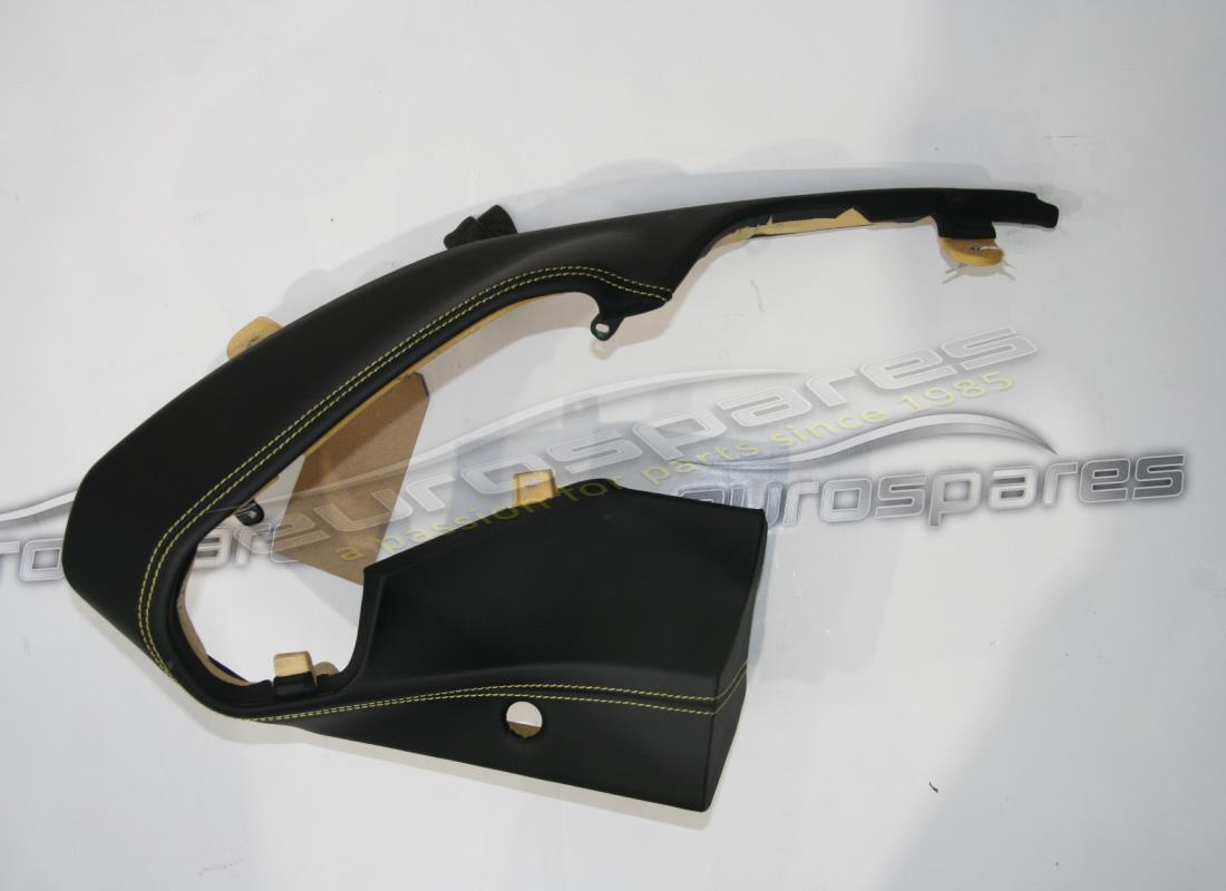 UTILISÉ Ferrari GARNITURE SUPÉRIEURE GAUCHE CÔTÉ CONDUCTEUR RHD. NUMÉRO DE PIÈCE 87438700 (1)