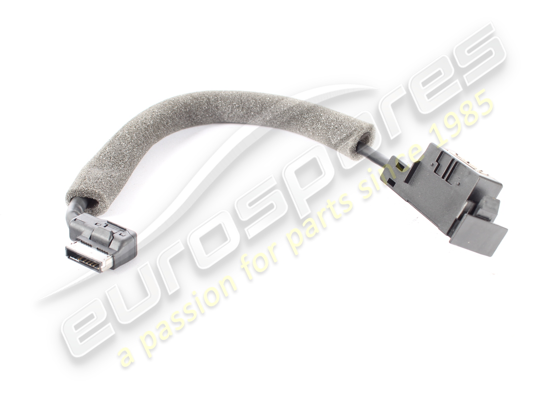 UTILISÉ Lamborghini TUYAU . NUMÉRO DE PIÈCE 7L6971199 (1)