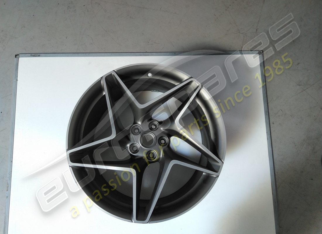 utilisé ferrari numéro de pièce de la roue arrière gauche 861255