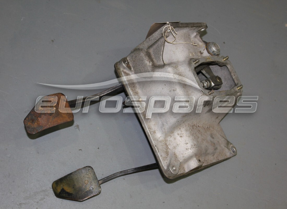 UTILISÉ Ferrari PEDALBOX COMPLET . NUMÉRO DE PIÈCE 106177A (1)