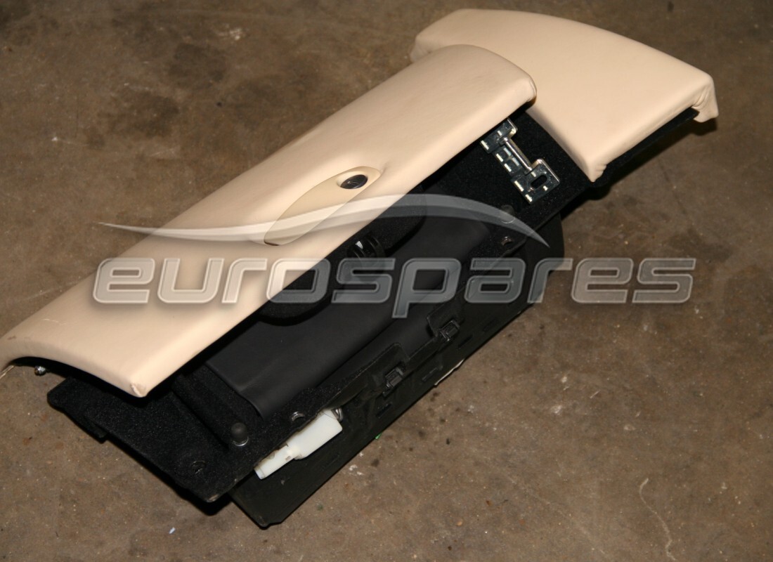 UTILISÉ Ferrari PORTE DE TIROIR COMPLÈTE . NUMÉRO DE PIÈCE 808947.. (1)