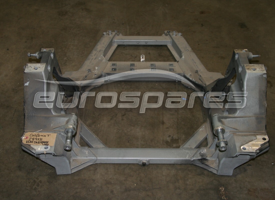 UTILISÉ Ferrari SOUS-CHÂSSIS ARRIÈRE COMPLET. NUMÉRO DE PIÈCE 289331 (1)