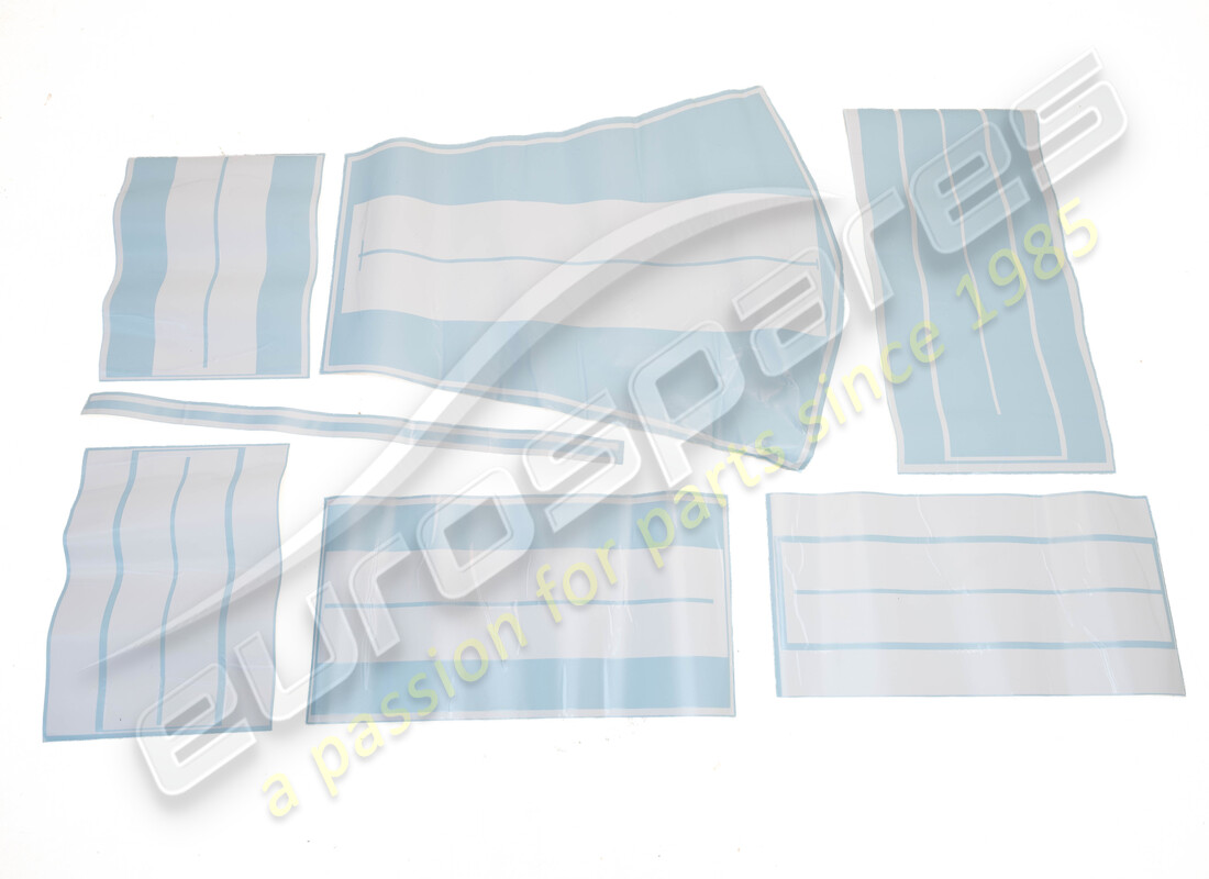 NOUVEAU KIT DE LIVRAISON STANDARD FERRARI. NUMÉRO DE PIÈCE 70003568 (1) nouveau kit de livraison standard ferrari. numéro de pièce 70003568 (1)