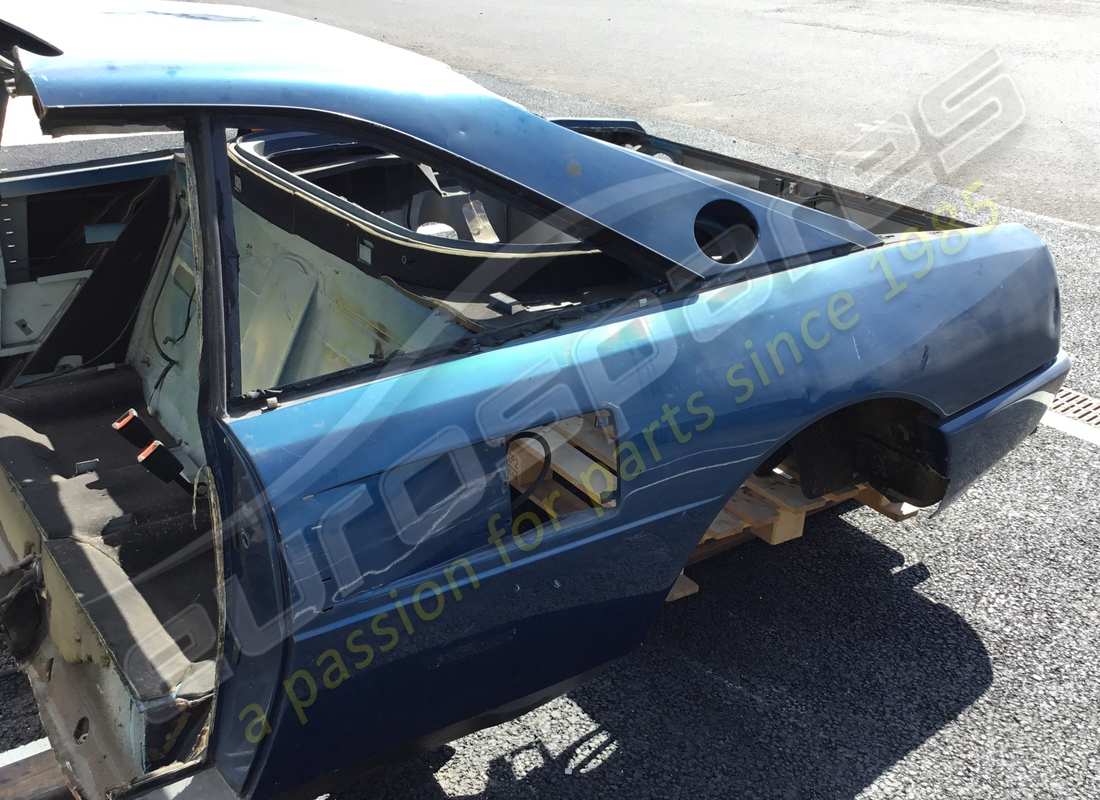 utilisé ferrari panneau arrière. numéro de pièce 62439500 (4)