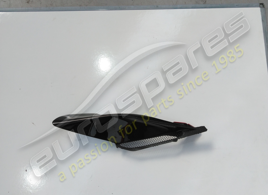 utilisé ferrari aile latérale droite complète. numéro de pièce 891184 (1)