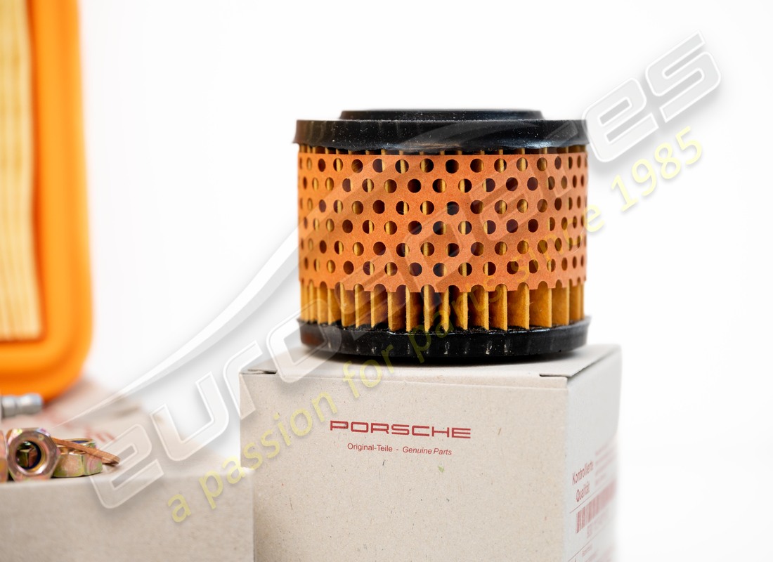 kit d'entretien neuf porsche - pour intervalles de 20,000 km - comprenant : - d - mj 1981>>. référence 91110098801 (6)