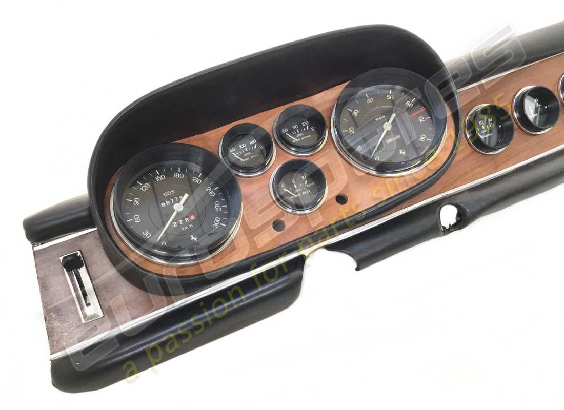 utilisé ferrari numéro de pièce dash complet lhd 2467600200 (2)