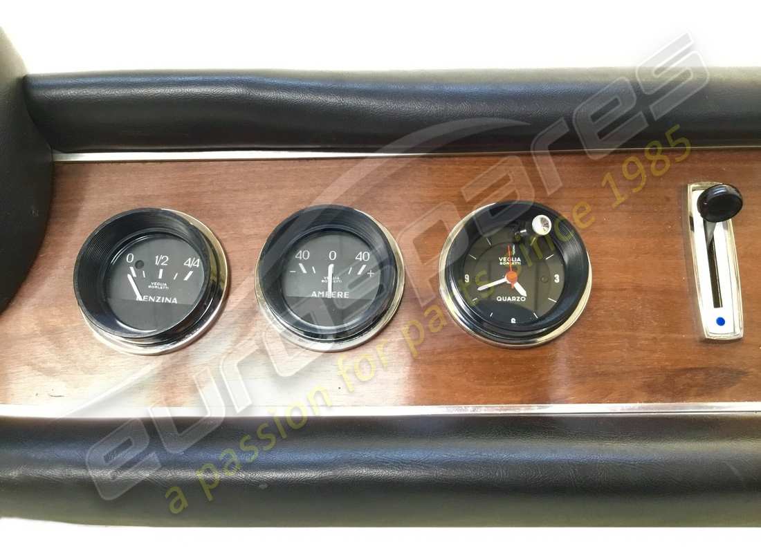 utilisé ferrari dash complet lhd gtc. numéro de pièce 2467600200 (3)