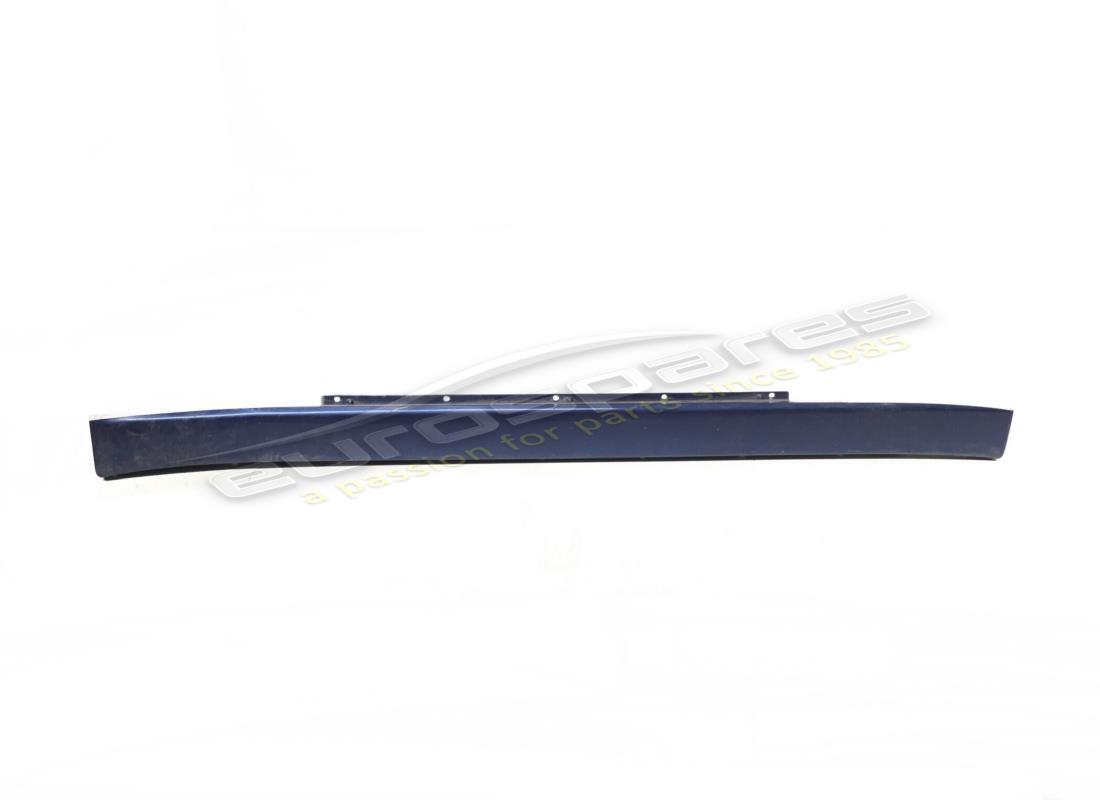 UTILISÉ Maserati JUPE LATÉRALE DROITE SPIDER M138 . NUMÉRO DE PIÈCE 980001072 (1)