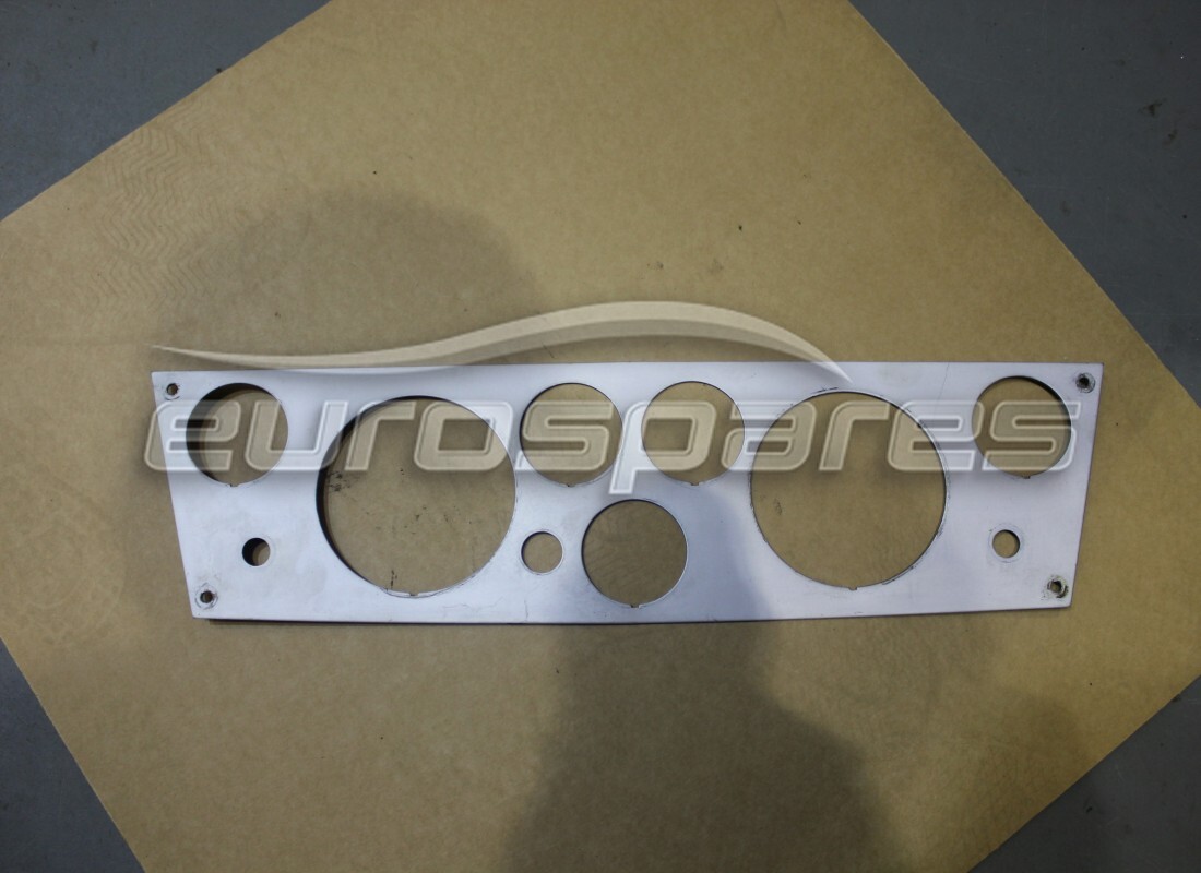 PANNEAU Ferrari UTILISÉ. NUMÉRO DE PIÈCE 40027807 (1)