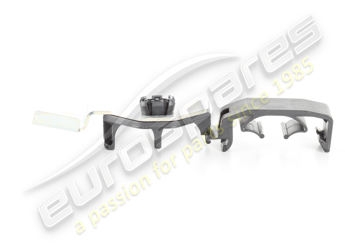 NOUVEAU FLEXIBLE DE FIXATION POUR TUYAU D'HUILE DE BOÎTE DE VITESSES MASERATI. RÉFÉRENCE 670003113 (2) nouveau flexible de fixation pour tuyau d'huile de boîte de vitesses maserati. référence 670003113 (2)