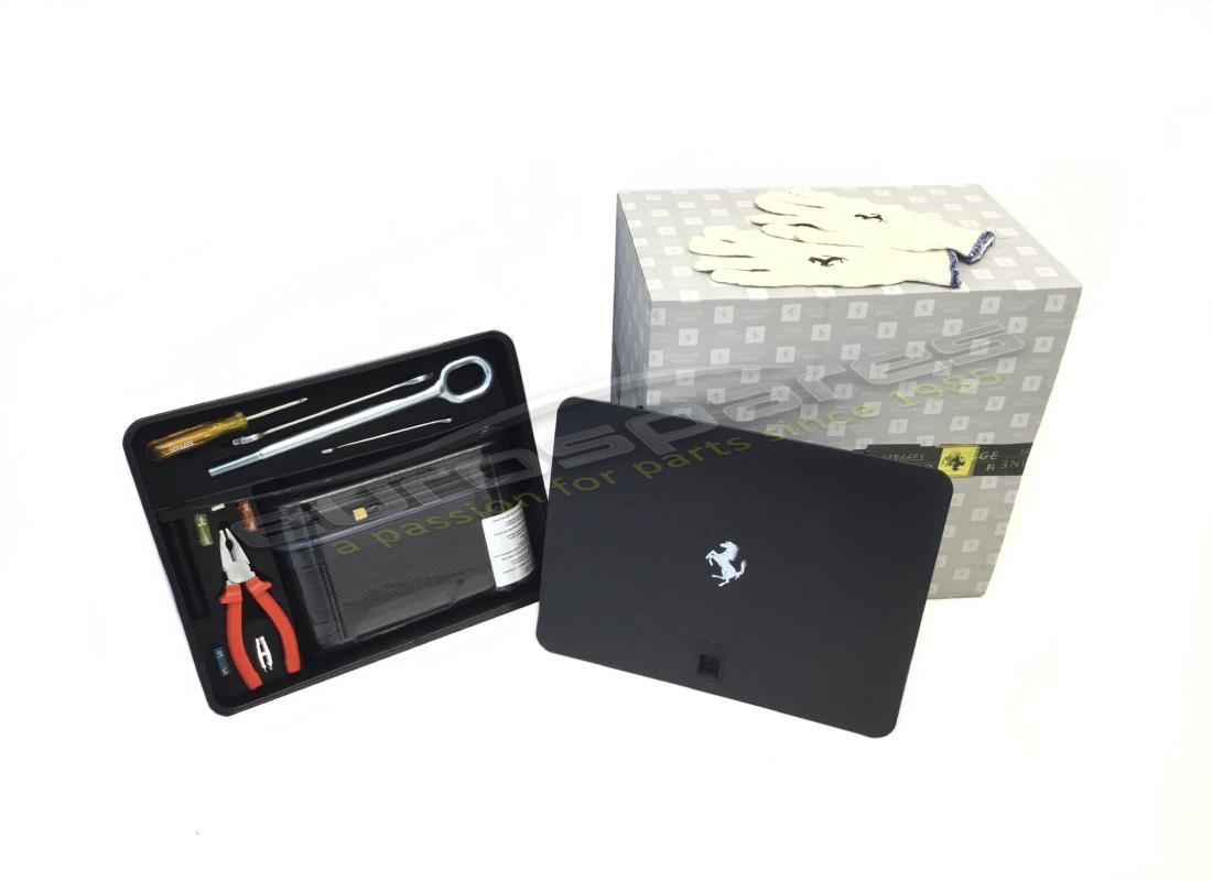 nouveau kit d'outils ferrari. numéro de pièce 214210 (1)