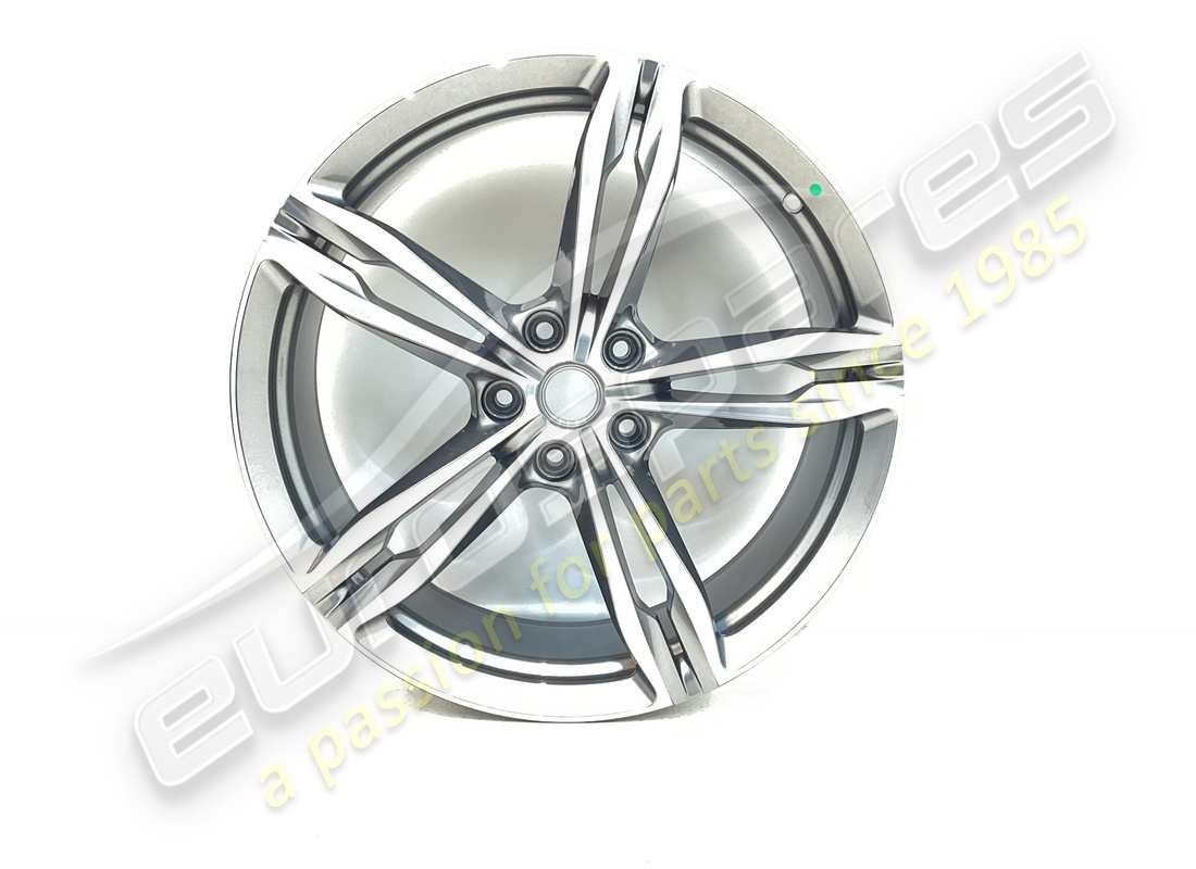 nouvelle roue avant ferrari. numéro de pièce 328870 (1)