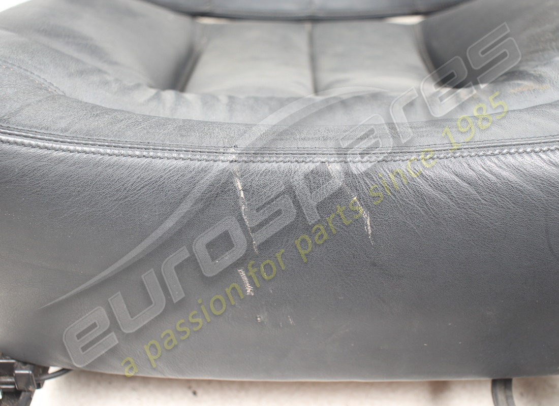 utilisez ferrari paires de sièges noirs. numéro de pièce 700005234 (3)