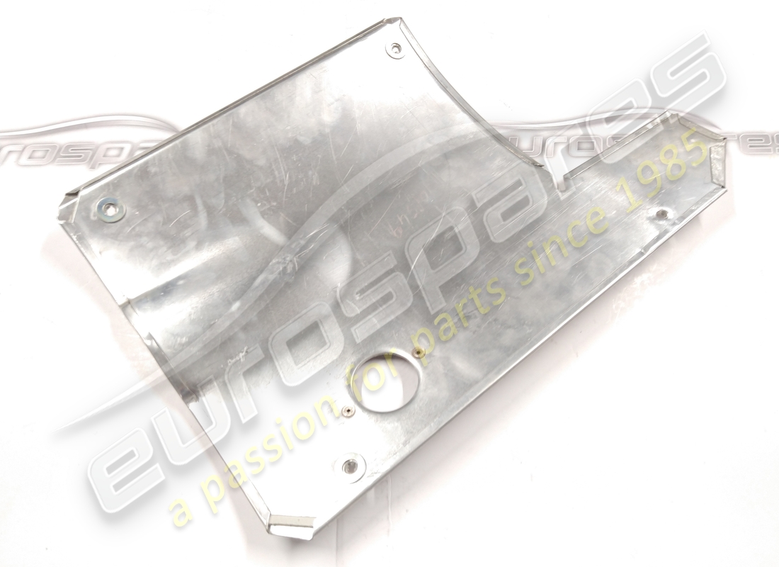 nouveau bouclier thermique ferrari. numéro de pièce 108549 (3)