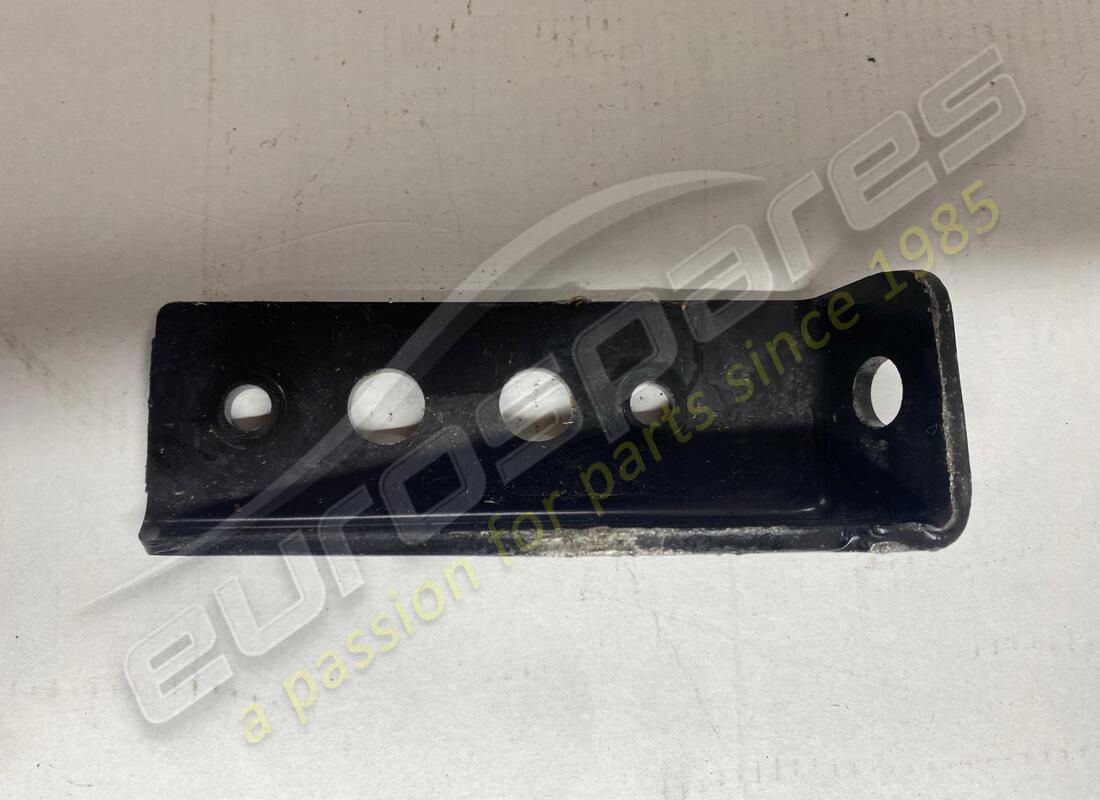 utilisé ferrari support avant. numéro de pièce 65877600 (5)