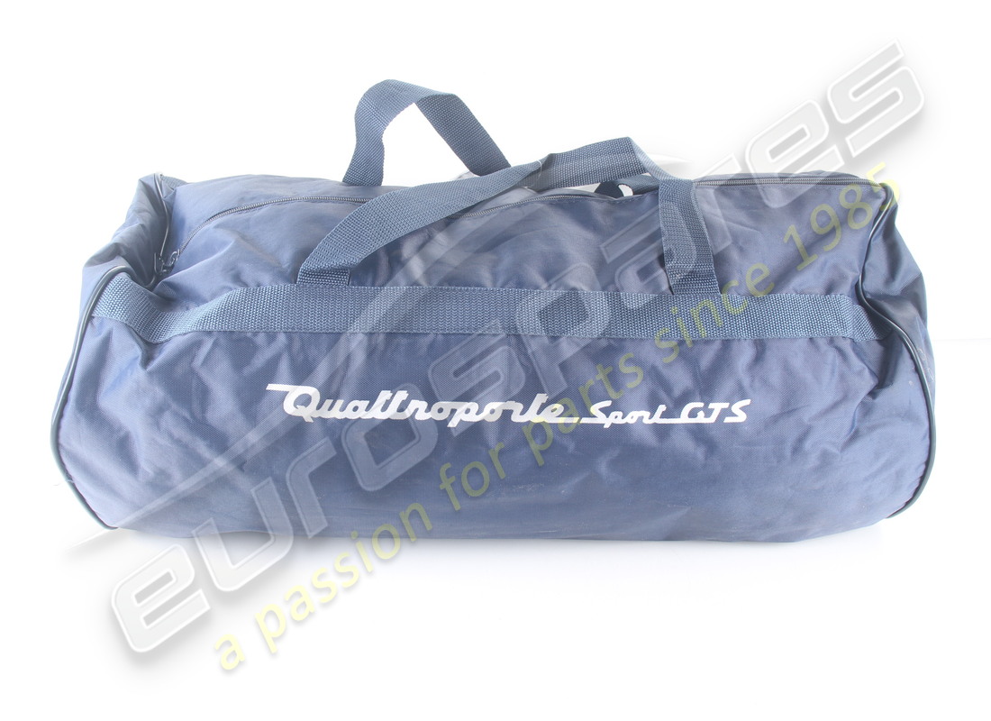 nouvelle housse de voiture maserati. numéro de pièce 81547500 (2)