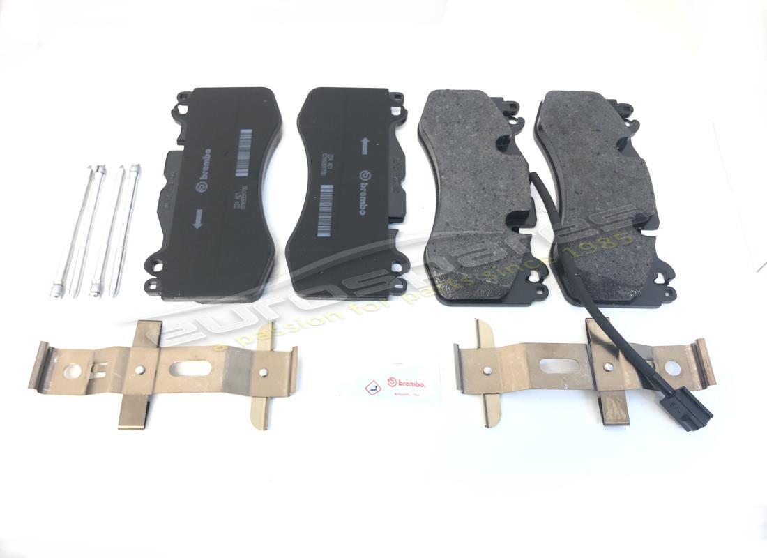 plaquettes de frein avant neuves maserati. numéro de pièce 673010330 (1)