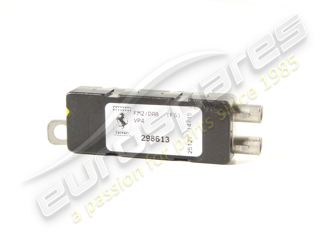 utilisé ferrari fm2/dab amplificateur. numéro de pièce 298613 (2)
