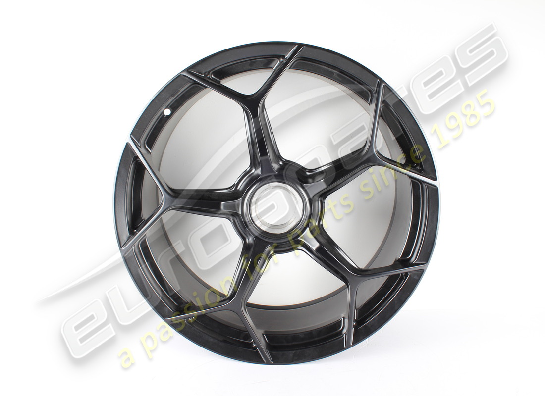roue avant lamborghini reconditionnée. numéro de pièce 4t0601017at (1)
