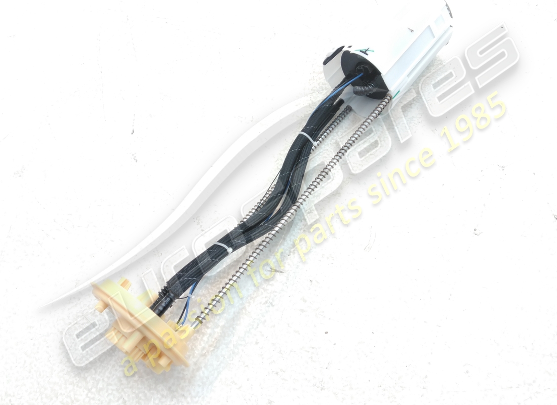 NOUVELLE POMPE À CARBURANT COMPLÈTE BOSCH RH. NUMÉRO DE PIÈCE 239811 (2) nouvelle pompe à carburant complète bosch rh. numéro de pièce 239811 (2)