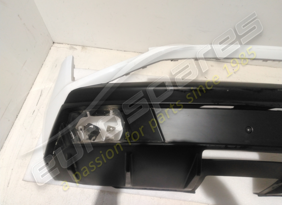 utilisé lamborghini pare-choc arrière. numéro de pièce 400807497f (3)