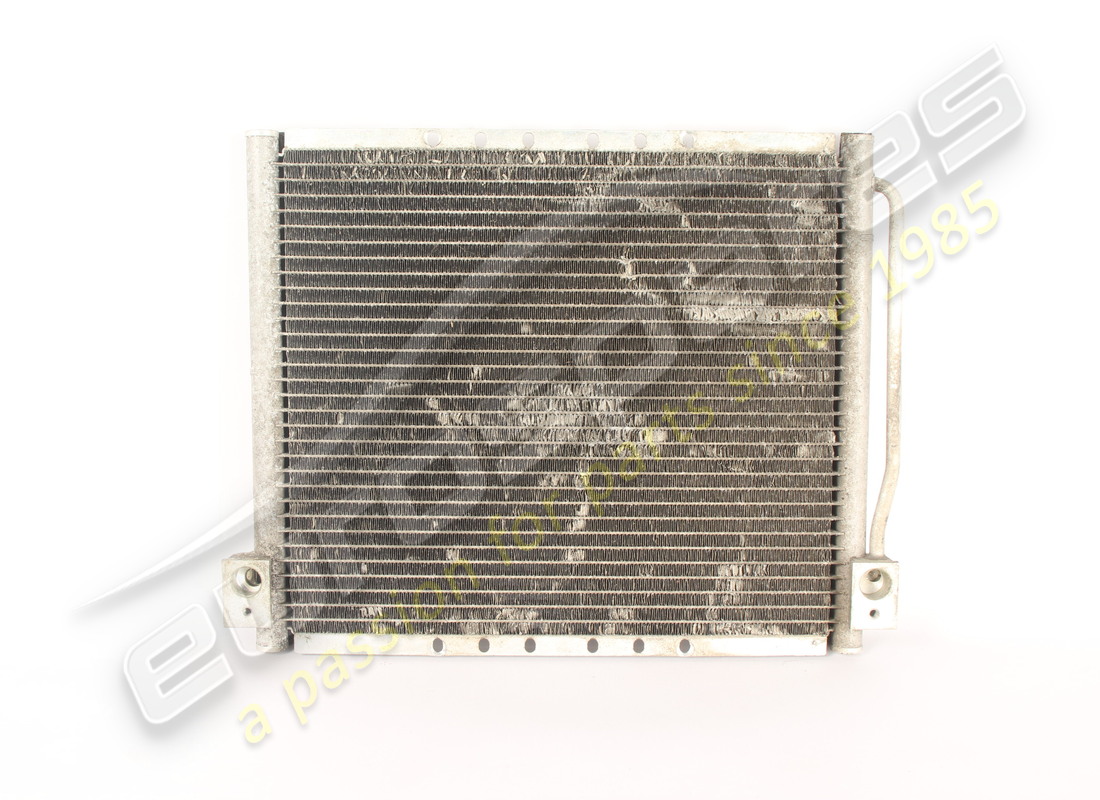 condenseur lamborghini utilisé. numéro de pièce 470260401a (3)