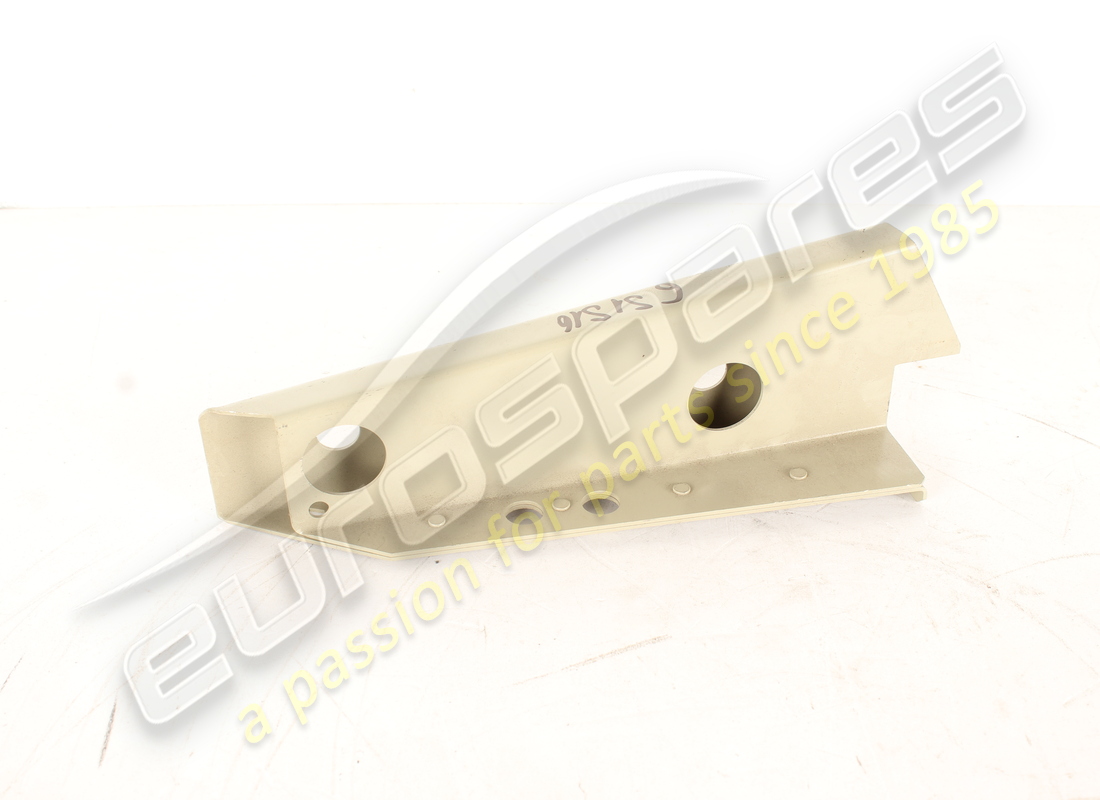 nouveau support latéral droit ferrari. numéro de pièce 68027011 (1)