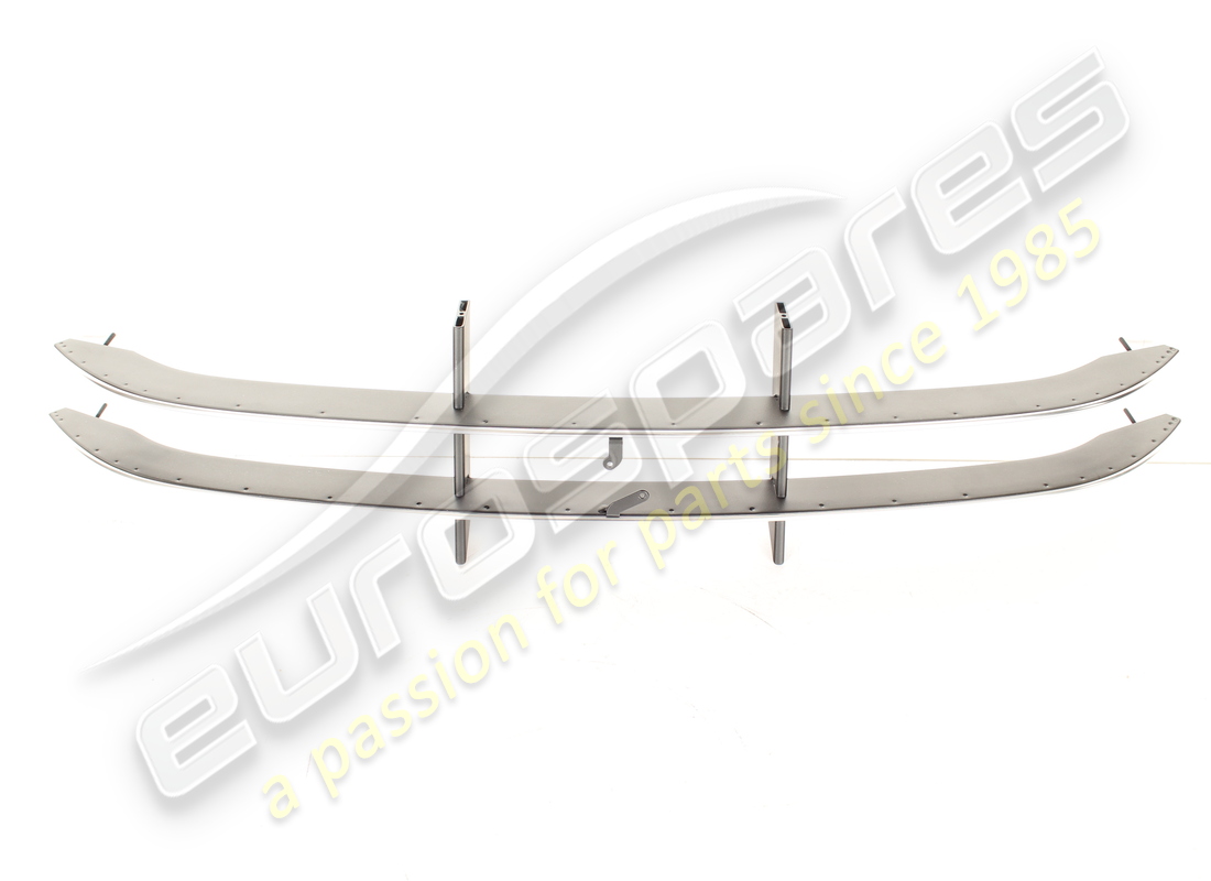 nouvelle grille de pare-chocs ferrari. numéro de pièce 866026 (1)