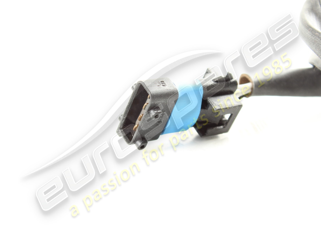 nouveau ferrari saleur lambda arrière. numéro de pièce 187586 (4)