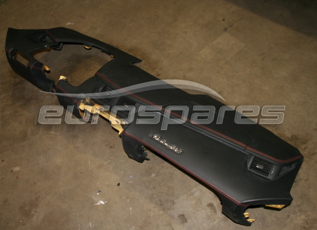 utilisé lamborghini plateau. numéro de pièce 471857922d (1)