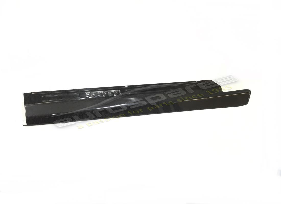 nouvelle garniture de seuil droit ferrari -carbone-. numéro de pièce 83888900 (1)