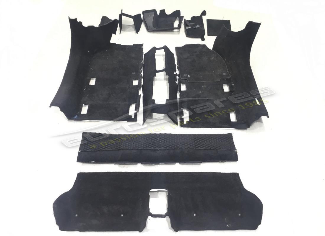ensemble de tapis de compartiment utilisé ferrari. numéro de pièce 86488000 (2)
