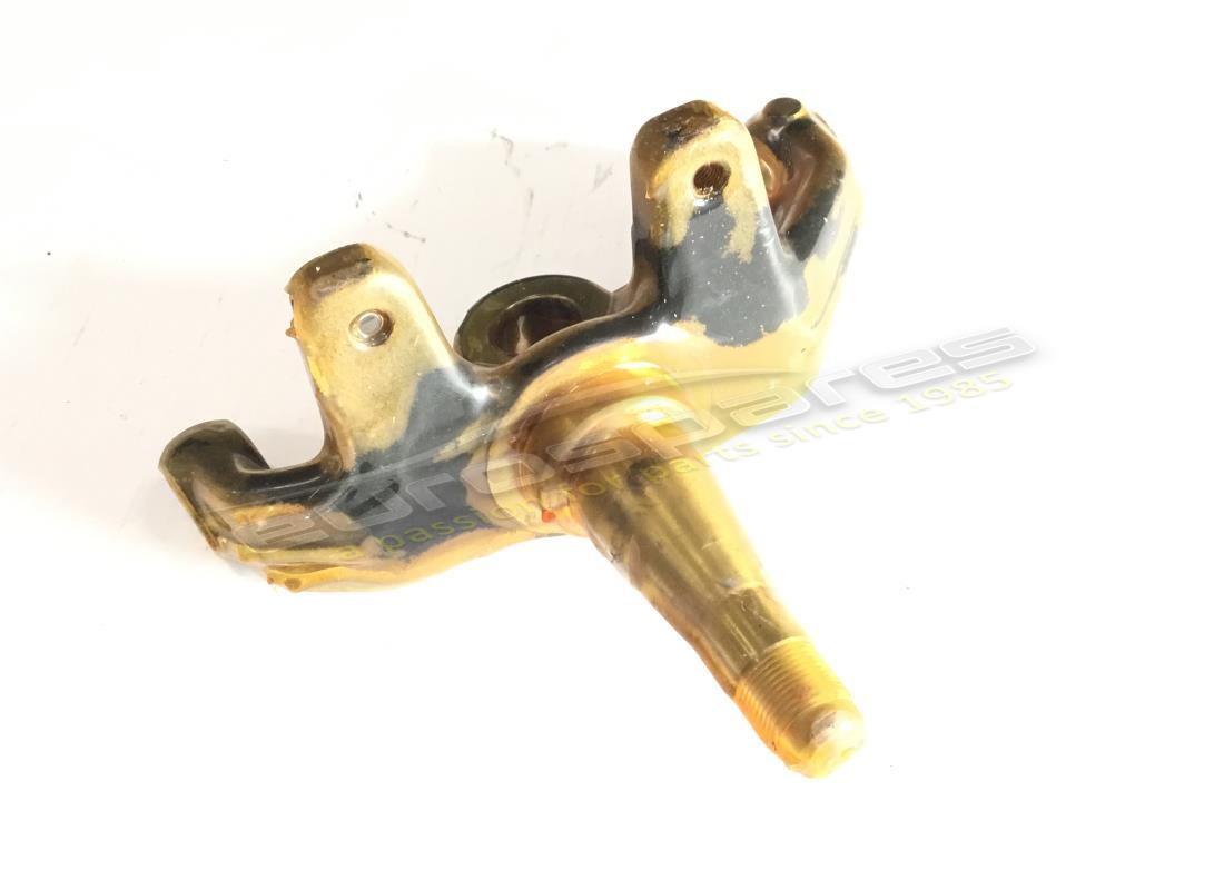 nouveau ferrari fusée d'essieu avant droit. numéro de pièce 115964 (1)