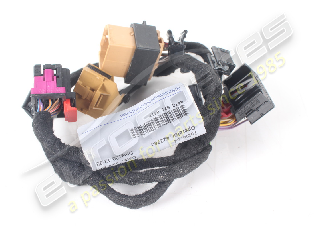 HARNAIS LAMBORGHINI UTILISÉ, CENTRE. NUMÉRO DE PIÈCE 4T0971641 (2) harnais lamborghini utilisé, centre. numéro de pièce 4t0971641 (2)