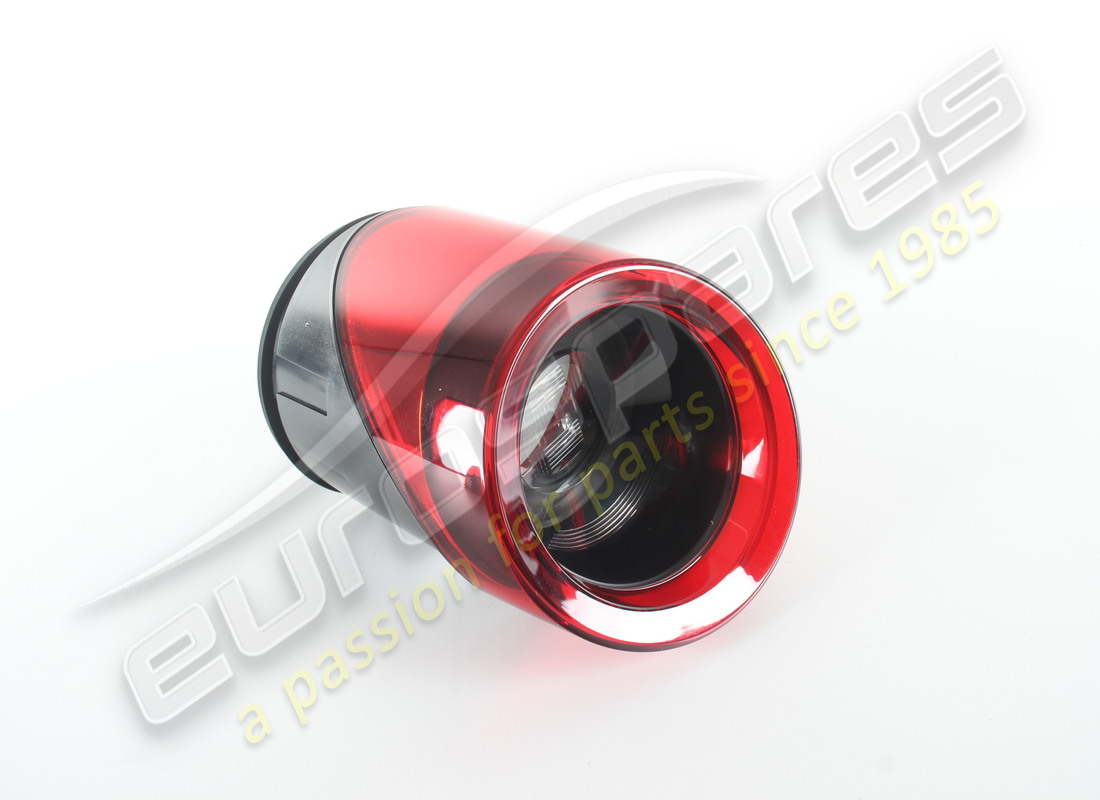 nouveau ferrari feu arrière intérieur droit. numéro de pièce 322257 (1)