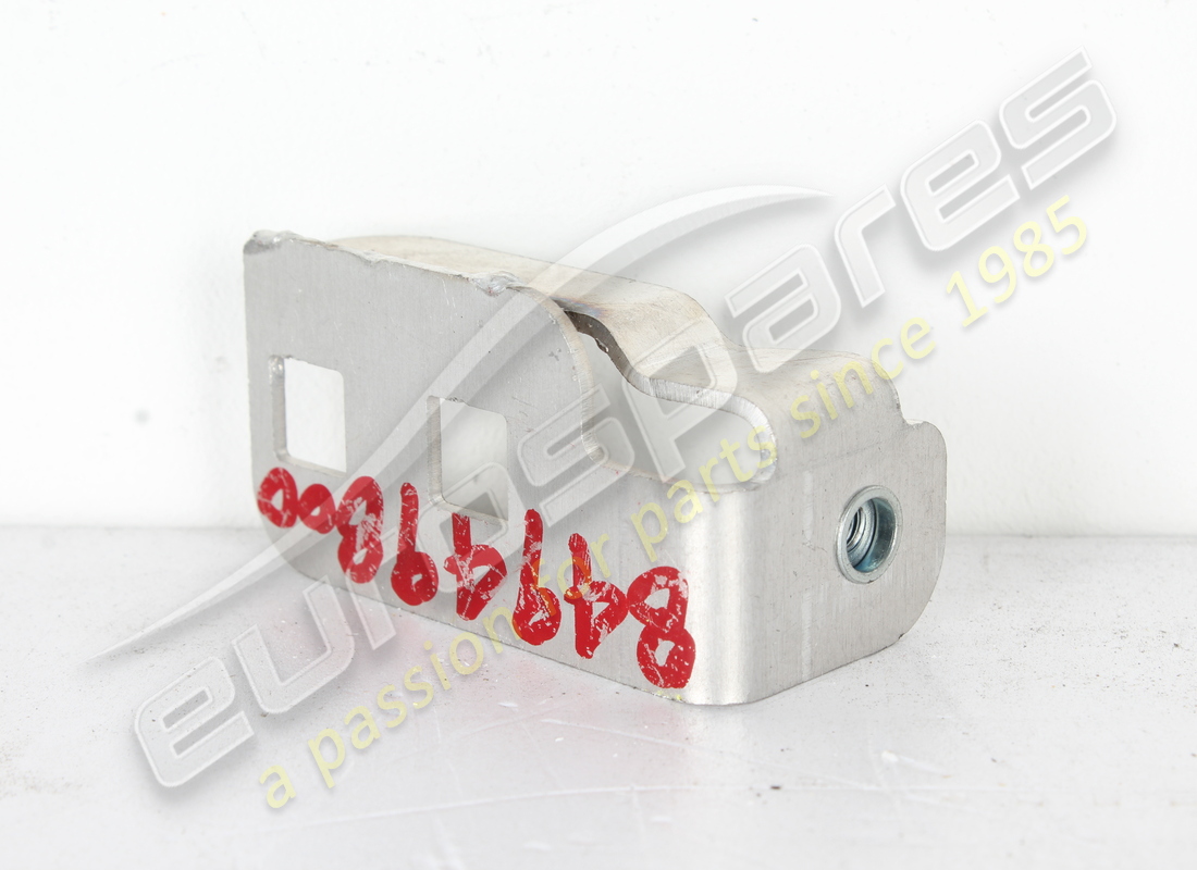 nouveau ferrari support de fixation latéral intérieur. numéro de pièce 84949800 (2)